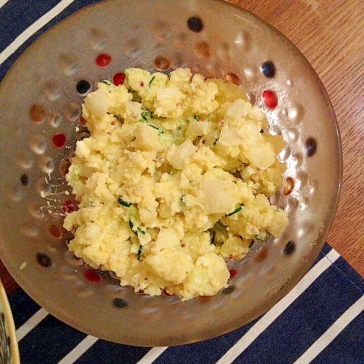 新じゃがいもと新玉ねぎのポテトサラダ